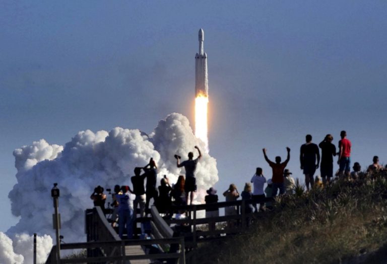 Launchpad 39A ของ SpaceX (Joe Burbank/Orlando Sentinel ผ่าน AP)