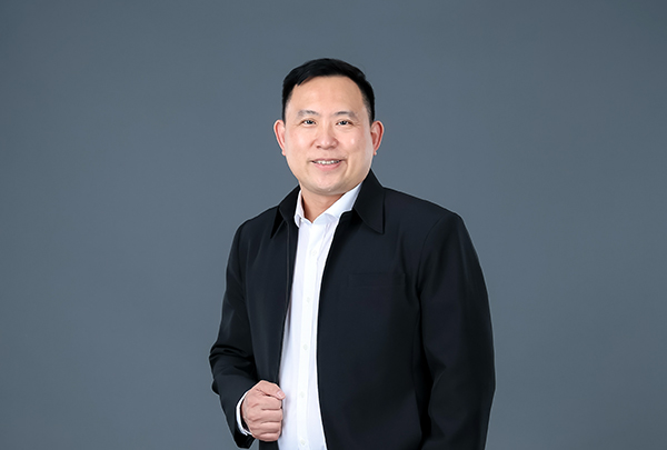 นายธีรเดช สินธพเรืองชัย เลขาธิการสมาคมค้าทองคำ.